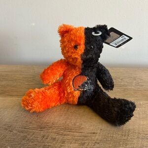Vintage Stuffed Cleveland Browns Plush Bear NFL Football With Sounds NOS